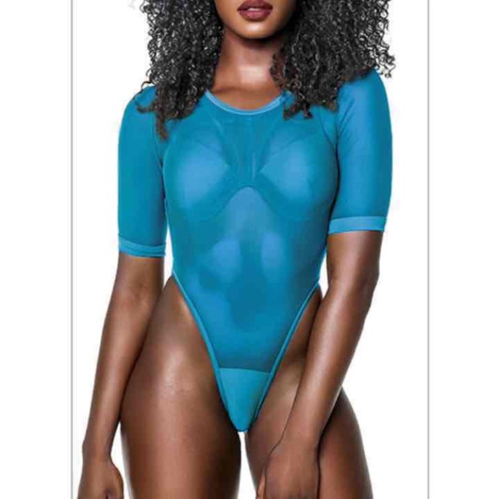 One piece suit 😍😍😍❄️